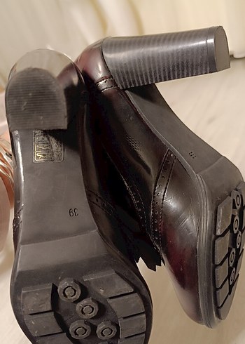 Kahverengi Deri Tokalı Topuklu Klasik Ayakkabı - Görsel 7