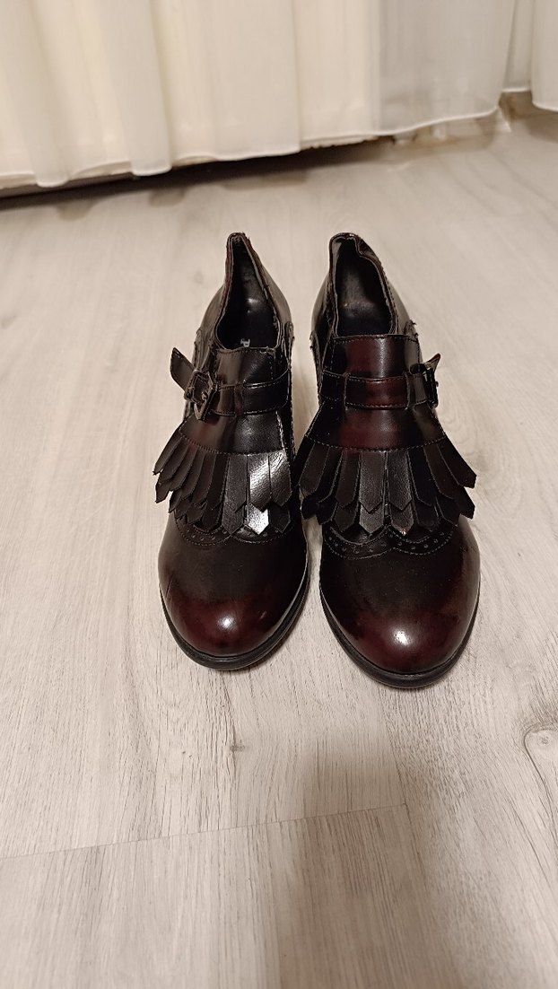 Kahverengi Deri Tokalı Topuklu Klasik Ayakkabı - Görsel 3