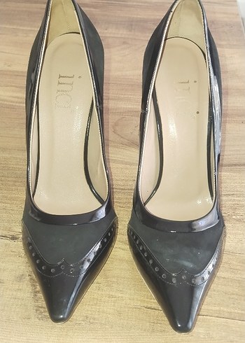 inci Siyah Stiletto Topuklu Kadın Ayakkabı