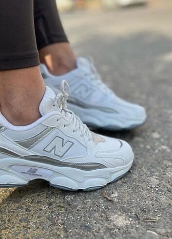 New Balance New Balance 015 Beyaz Gri (İTHAL ÜRÜN)