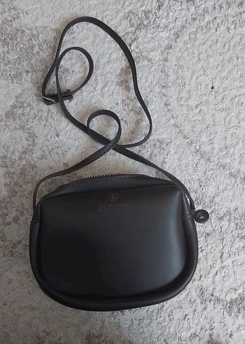 Minimalist Kemerli Deri Kadın Çanta