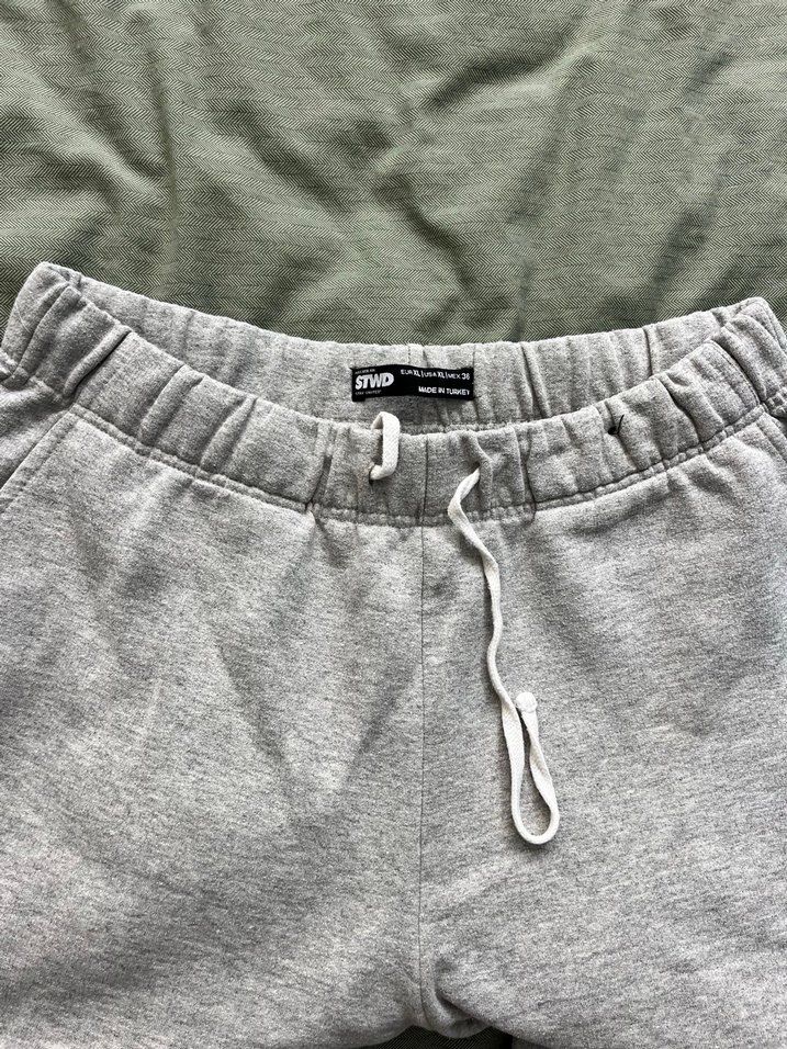 Gri erkek Pull&Bear eşofman altı - Görsel 2