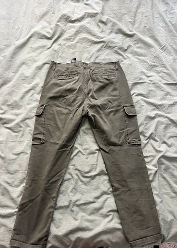 Haki yeşil kargo Pull&Bear erkek pantolon - Görsel 3