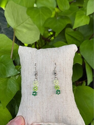 HANDMADE 3?lü ÇİÇEK DETAYLI KÜPE.