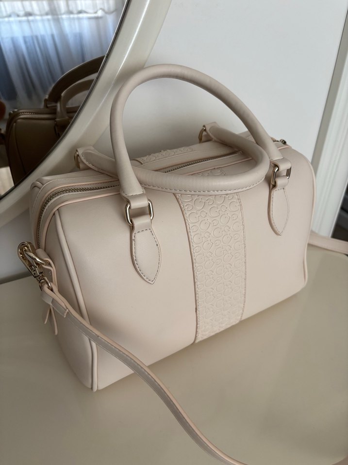 Guess Beyaz Deri Kadın Çanta - Görsel 2