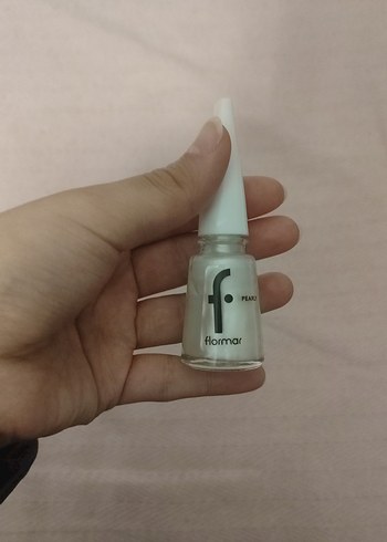 eyeliner oje ruj dudak kalemi oje bb krem allık - Görsel 5