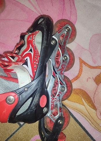 Kırmızı Bağcıklı  Spor Paten - Görsel 3