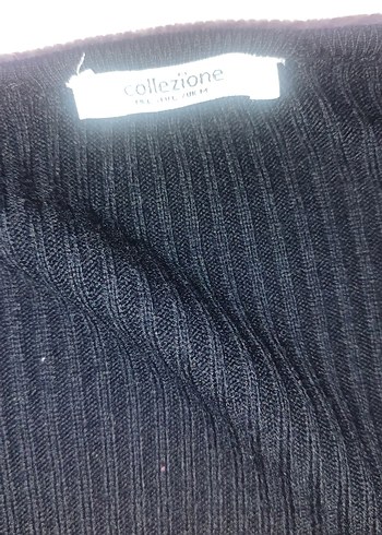 Düğmeli Siyah V Yakalı Kadın Hırka - Görsel 3