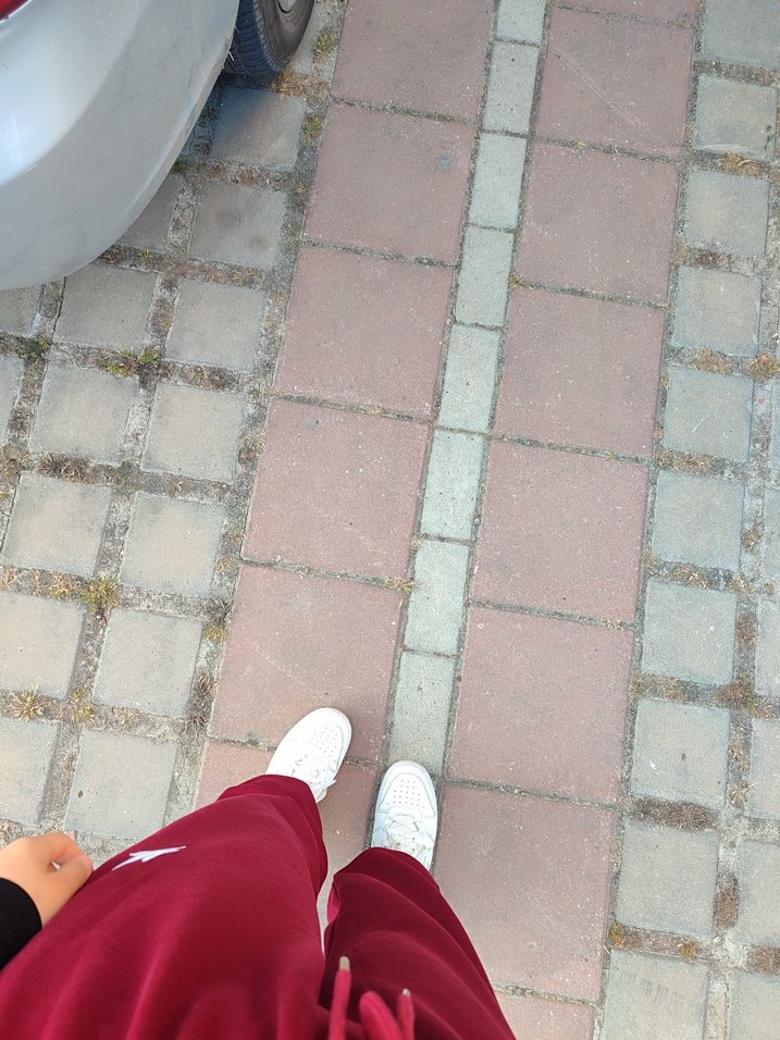 kırmızı eşofman - Görsel 2