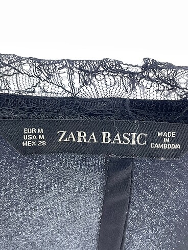 m Beden siyah Renk Zara Uzun Elbise %70 İndirimli.