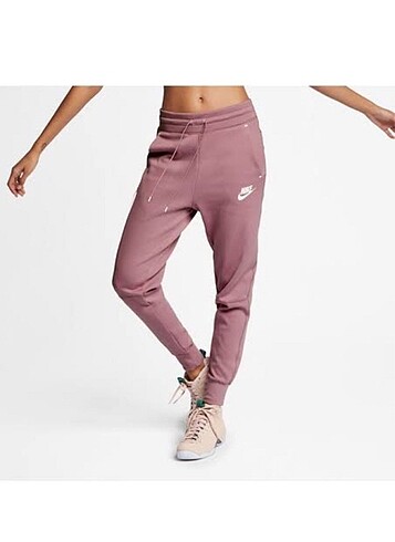 Nike Tech Fleece Eşofman Altı