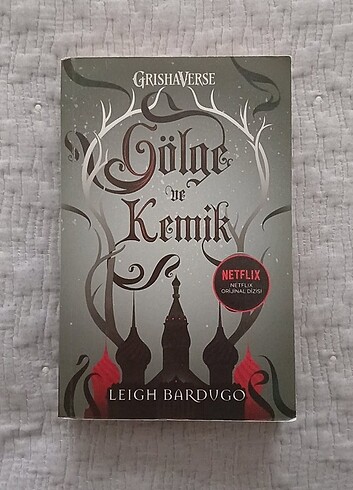 Gölge Ve Kemik