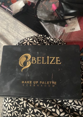 Diğer Çok Renkli Göz Farı Paleti