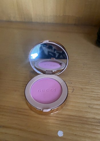 Beden Renk Gucci Parlak Bej Allık