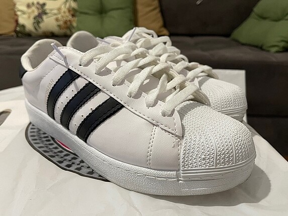Adidas süperstar replika ürün 42 numara