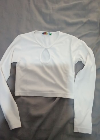 Beyaz Uzun Kollu Crop Top