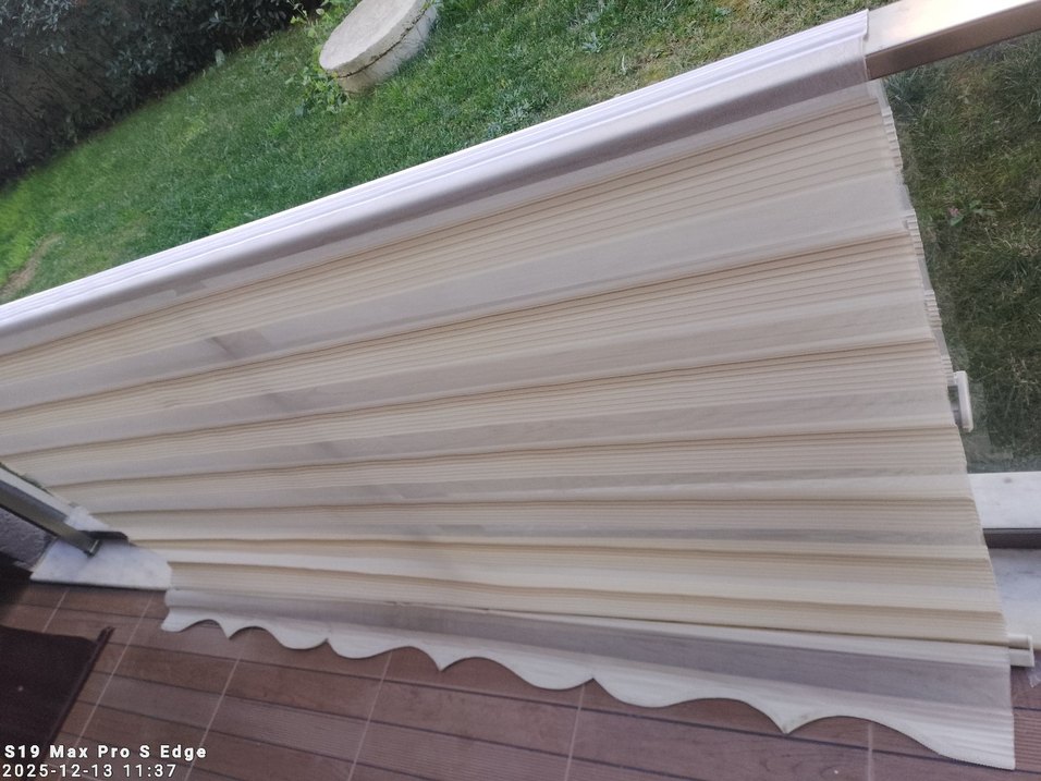 Gri-Beyaz Düz Perde - Görsel 2