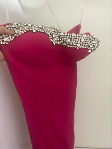 swarovski Pembe savorski taşlı elbise