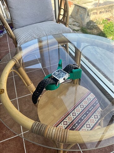 Beden siyah Renk Saat fırsat ürün