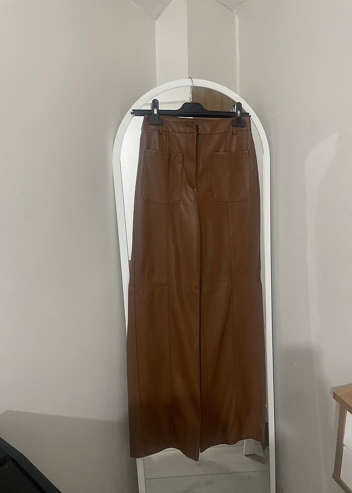 Deri PALAZZO - Görsel 2