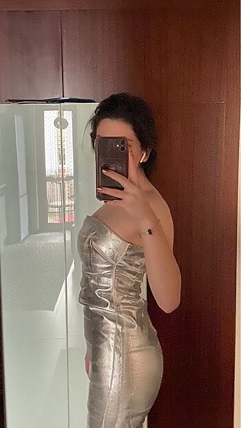 Zara Omzu açık elbise