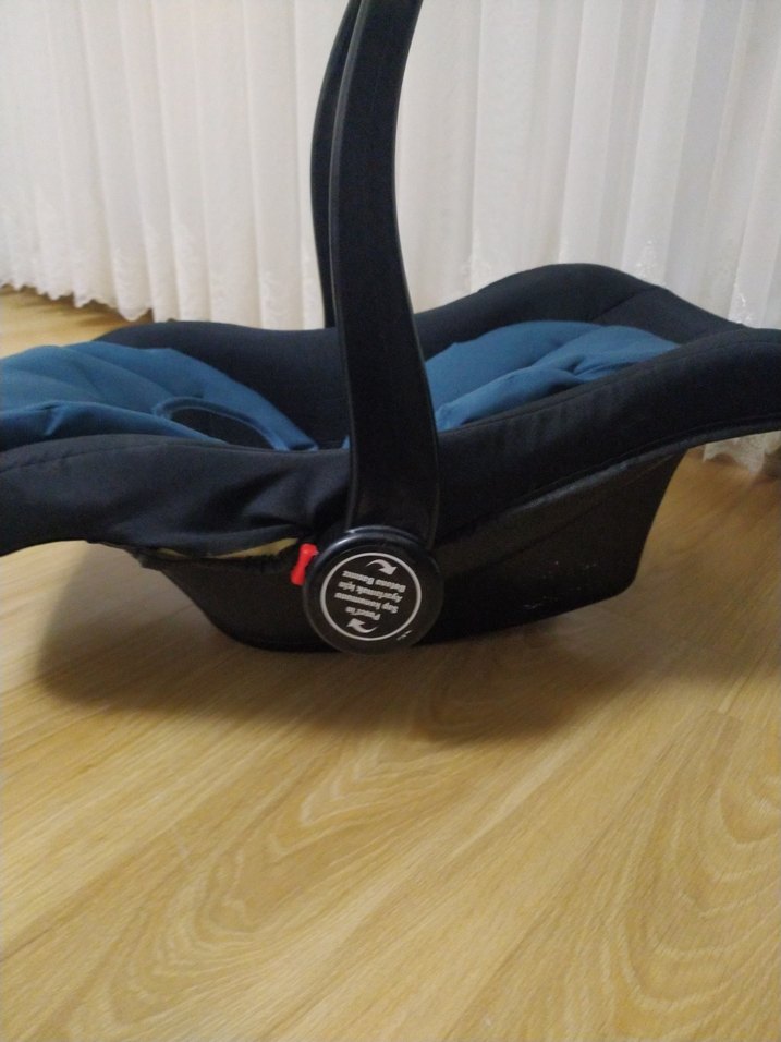Koyu Mavi Bebek Oto Koltuğu - Görsel 2