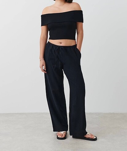 GinaTricot Omzu Açık Crop
