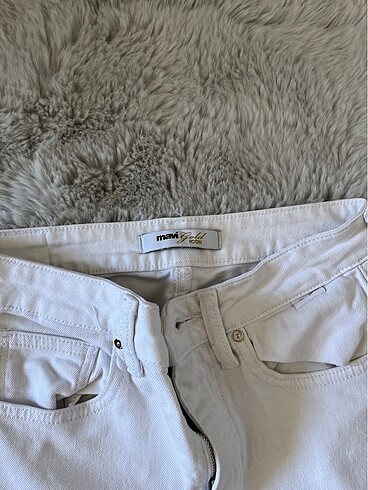 Mavi Jeans Mavi kot pantolon beyaz renk