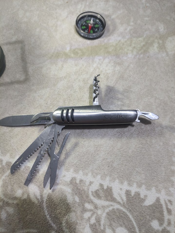 Çok Fonksiyonlu Gri Katlanabilir Çakı - Görsel 2