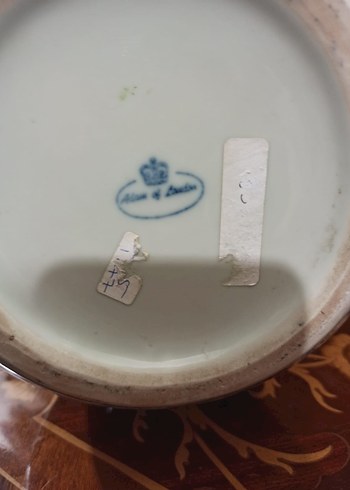 İngiliz markali Kraliyet Arması Porselen Dev Vazo - Görsel 5