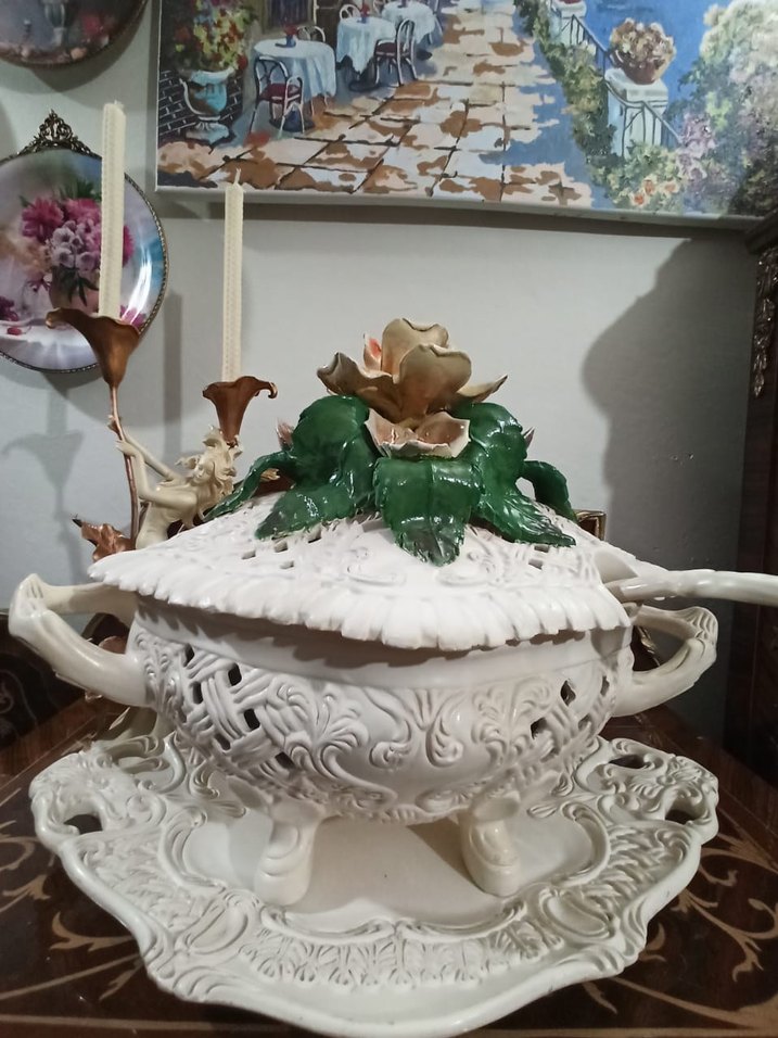 Italyan Kapidamonte  handmade, Çiçek Detaylı Tencere-Vazo - Görsel 3