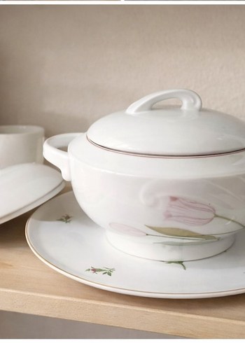 ROMANİYA, Pastel Çiçek Desenli Beyaz Porselen Çorba tenceresi - Görsel 3