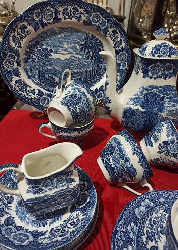İngilis. Mavi Desenli Porselen Çay Takımı. 16 adet. - Görsel 4