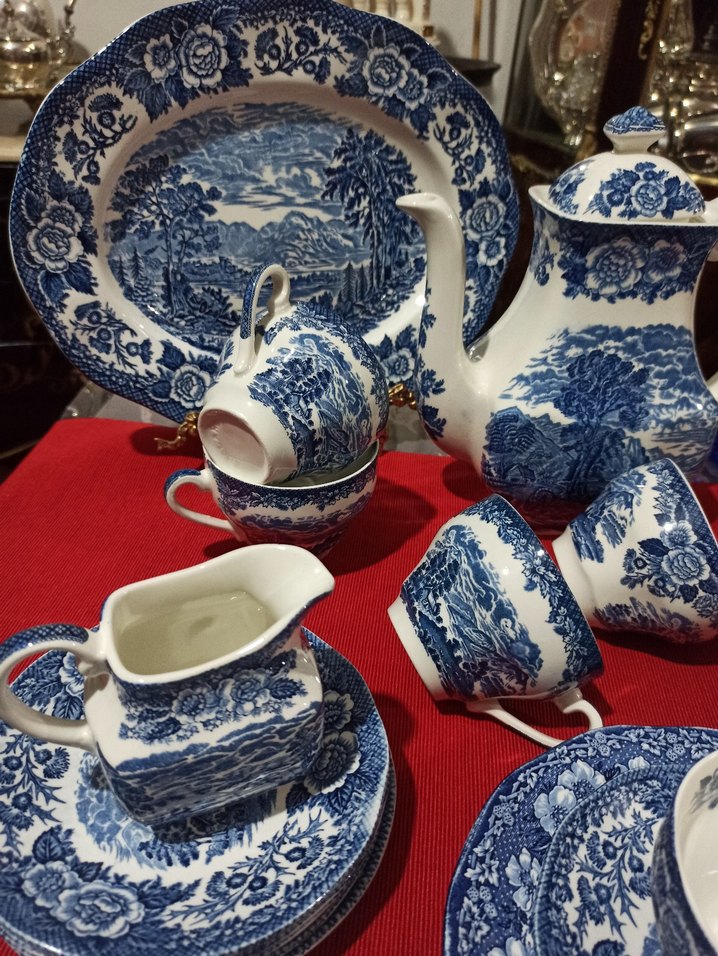 İngilis. Mavi Desenli Porselen Çay Takımı. 16 adet. - Görsel 4
