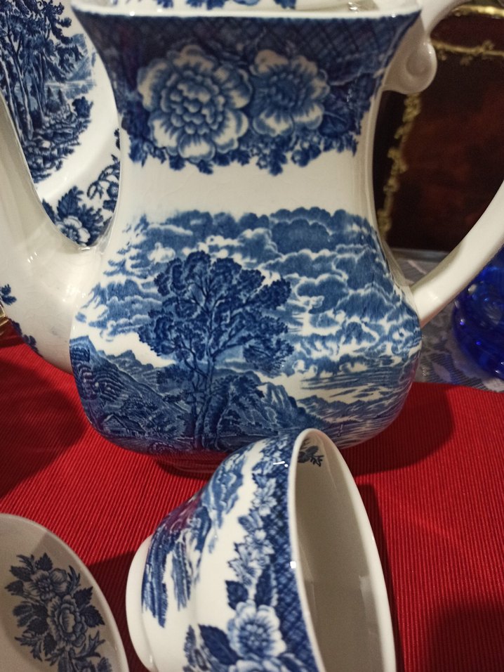 İngilis. Mavi Desenli Porselen Çay Takımı. 16 adet. - Görsel 5
