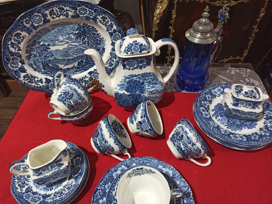 İngilis. Mavi Desenli Porselen Çay Takımı. 16 adet. - Görsel 2