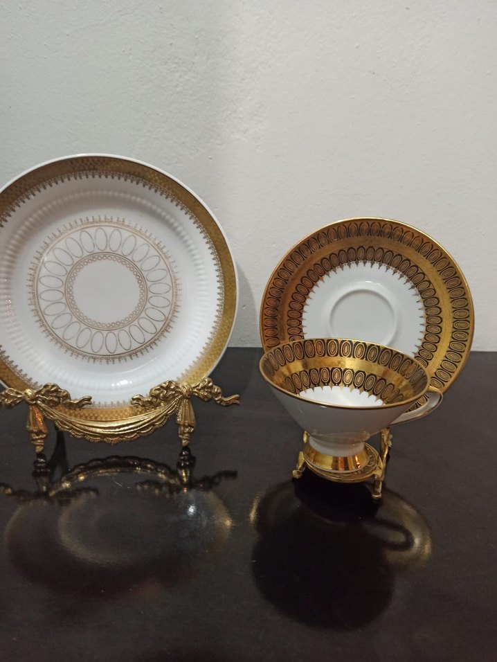 Bavariya,Altın Renkli Dekoratif Cay  Fincani ve Tabak Seti - Görsel 2
