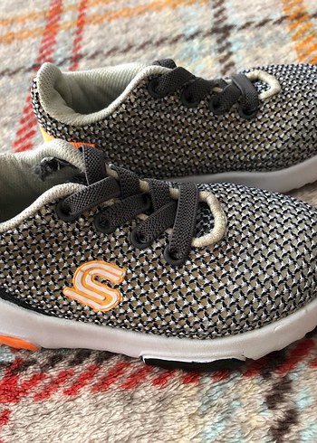 21 Beden Gri Erkek Çocuk Spor Ayakkabı Velcro