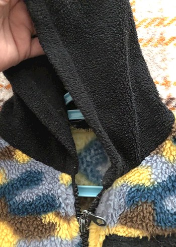 Erkek Çocuk Kapüşonlu Fermuarlı Renkli Ceket - Görsel 2