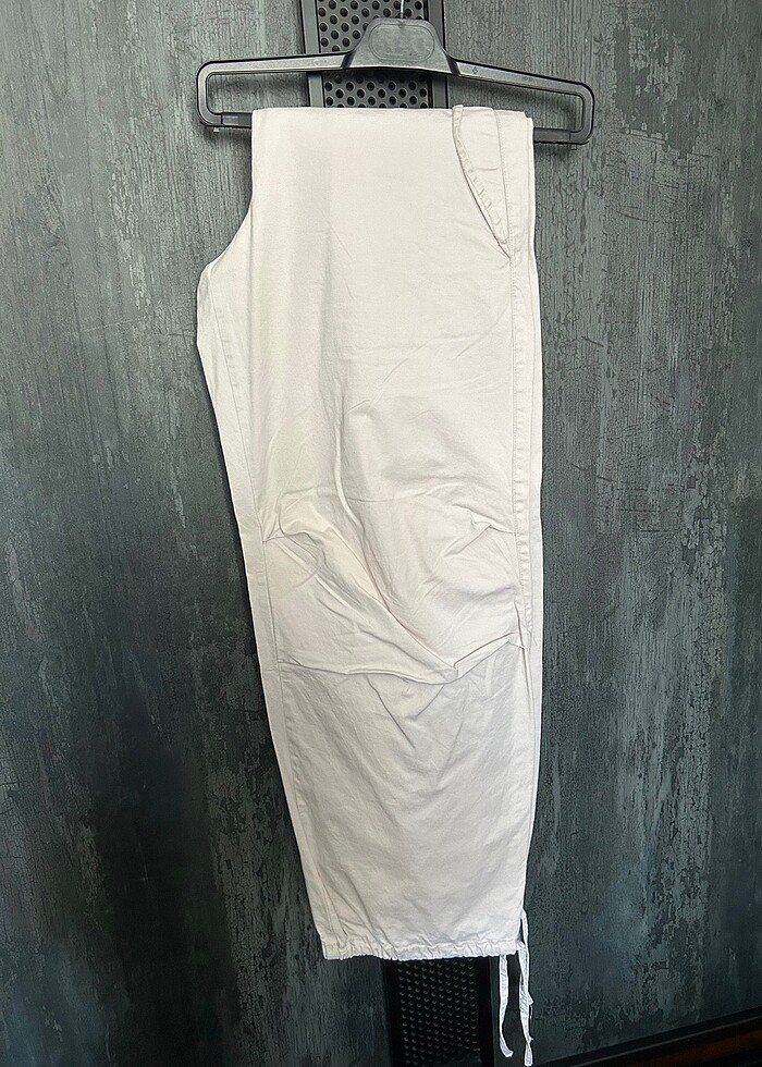 Pull and bear paraşüt pantolon - Görsel 3