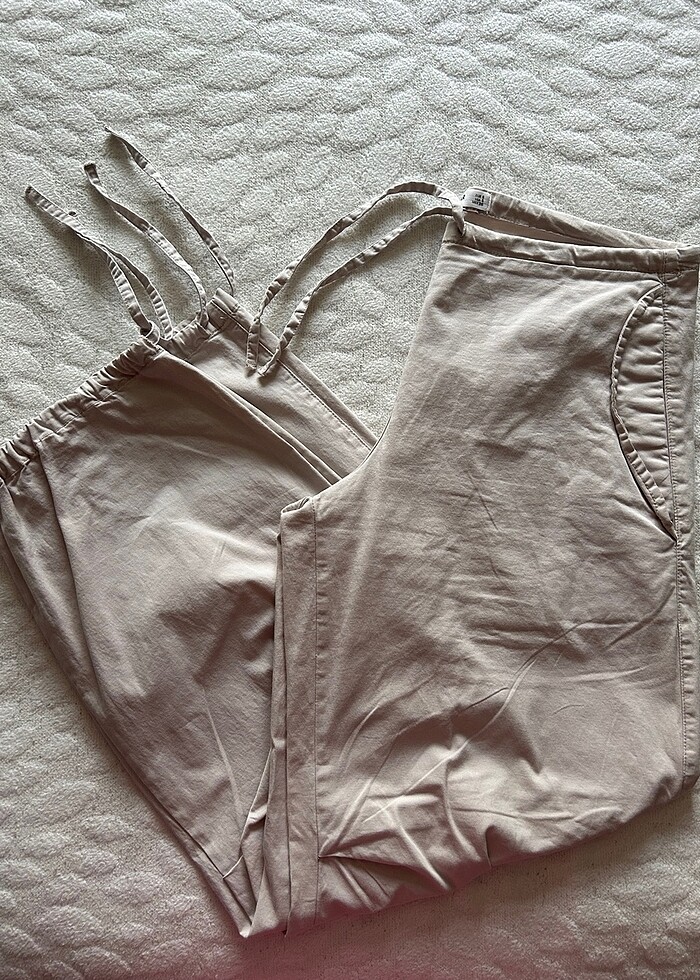 Pull and bear paraşüt pantolon - Görsel 2