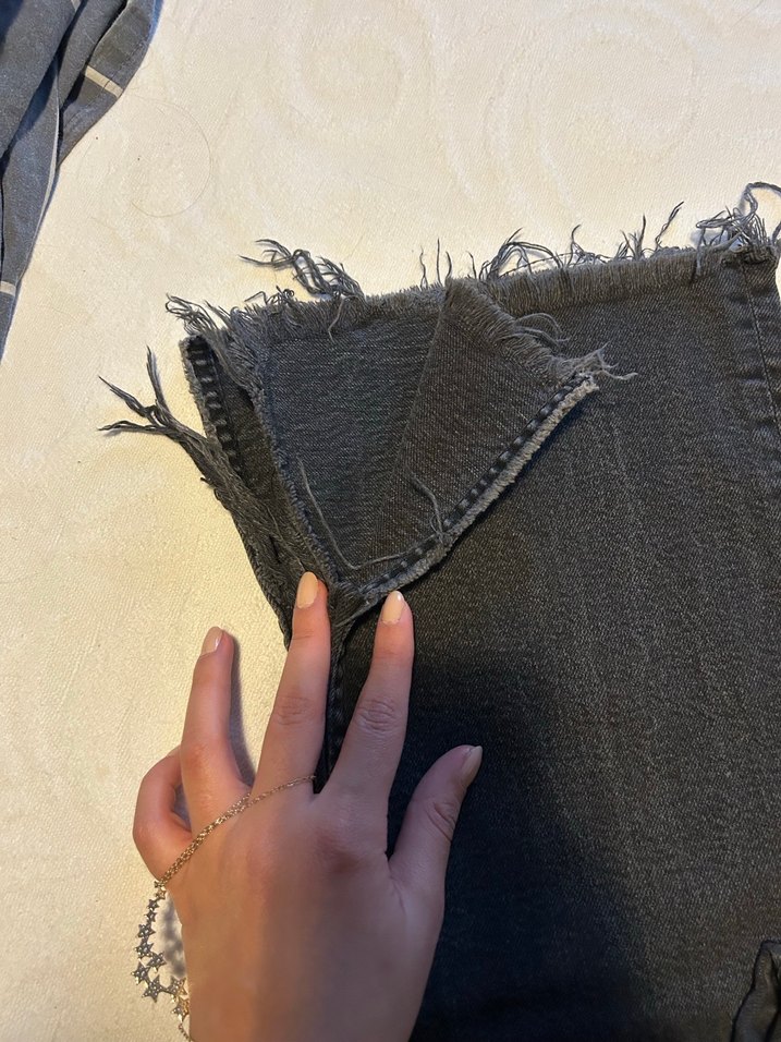 Gri Midi Boy Yırtmaçlı Kadın Kot Pantolon - Görsel 3