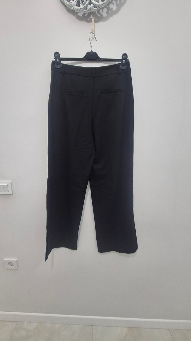 Siyah Kadın Bol Pantolon - Görsel 4