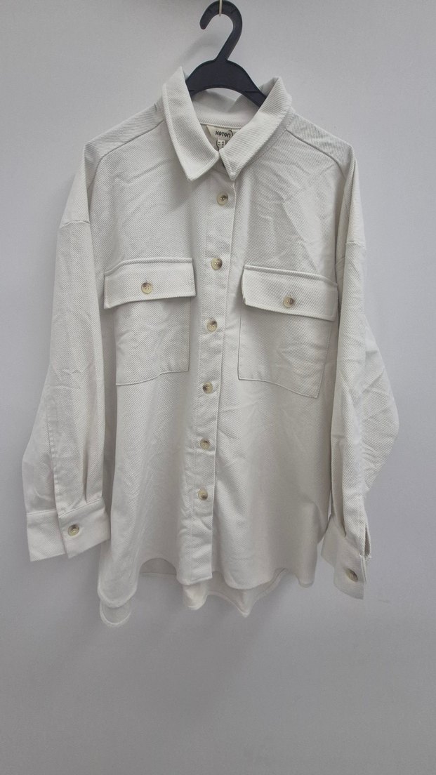 Düğmeli Krem Uzun Kollu Gömlek - Görsel 4