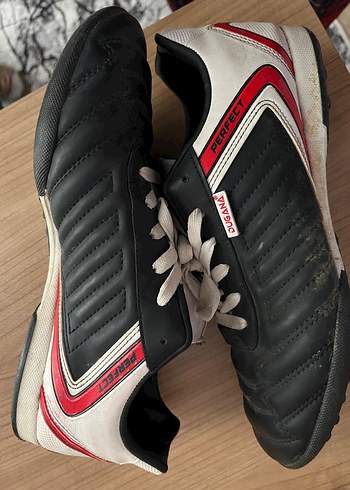 41 Beden beyaz Renk Lacivert Beyaz Bağcıklı Erkek Futbol Ayakkabısı krampon 41