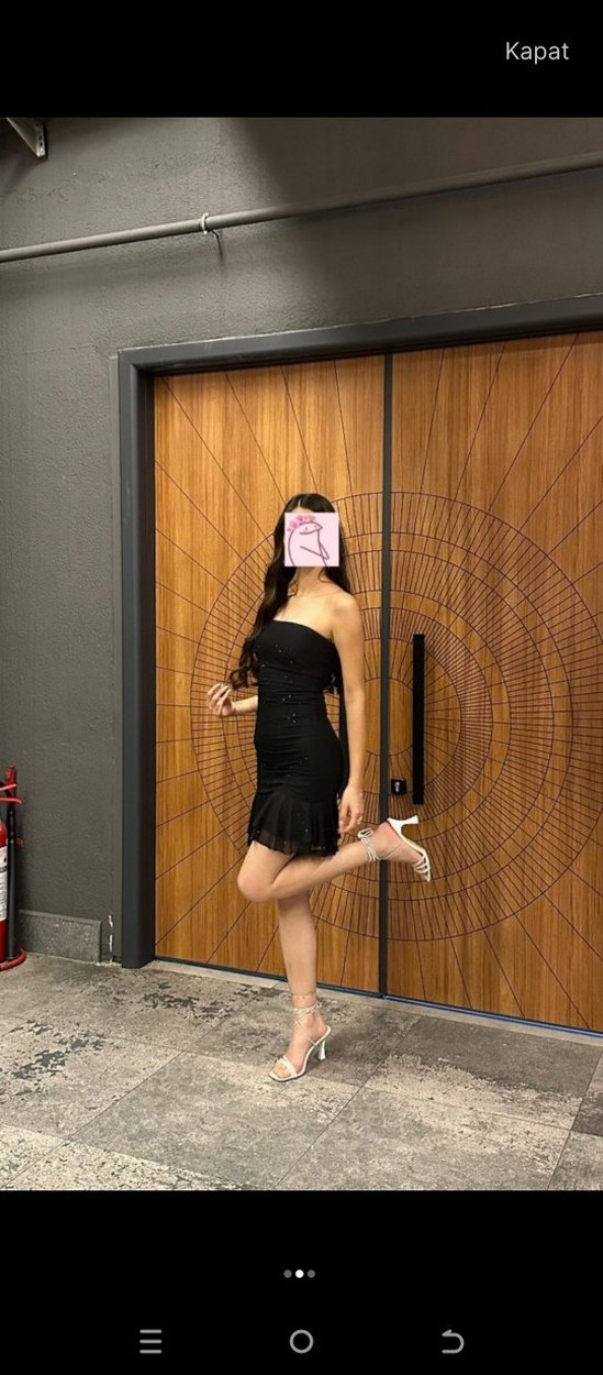Straplez Siyah Mini  Elbise 4 saat kullanıldı - Görsel 2