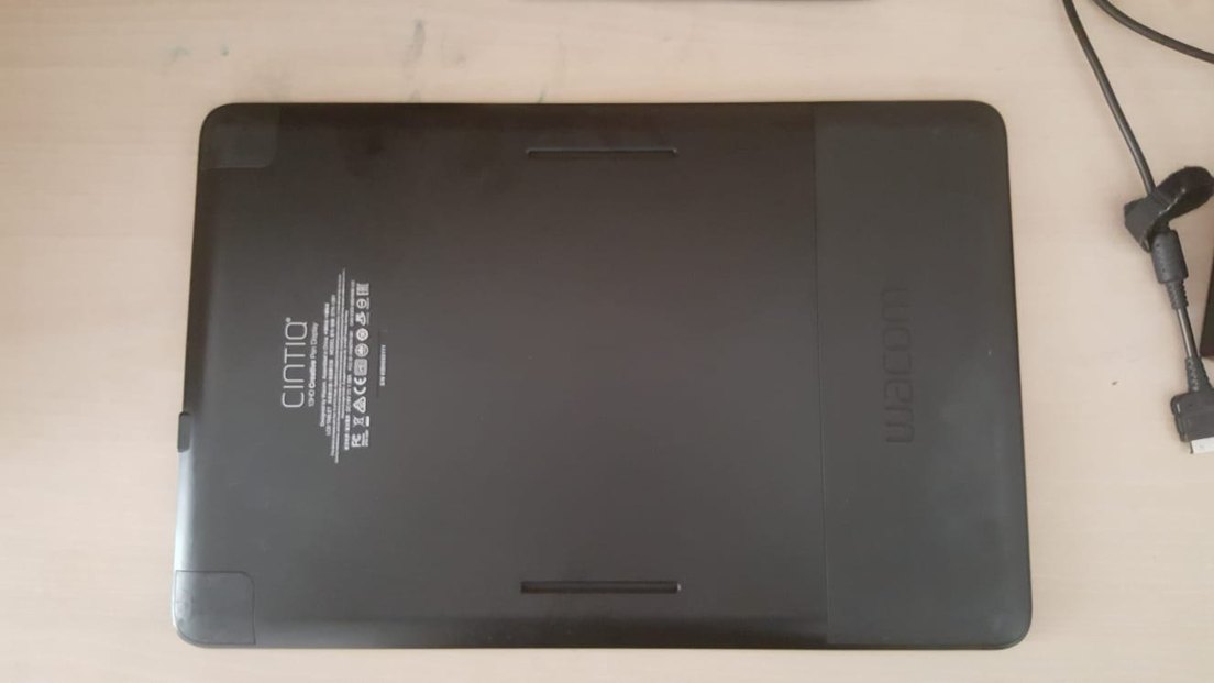 Siyah Tablet ve Şarj Cihazı marka wacom - Görsel 4