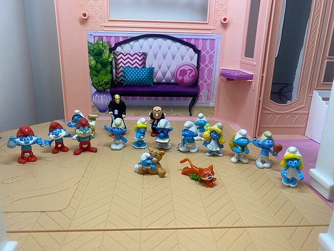 Kinder süpriz şirinler