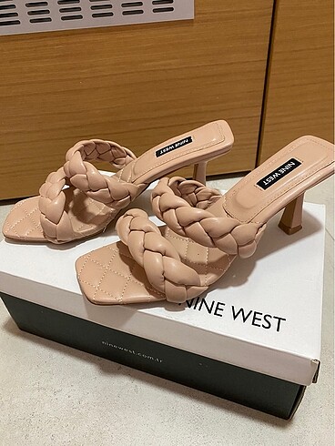 Nine West NİNEWEST topuklu terlik