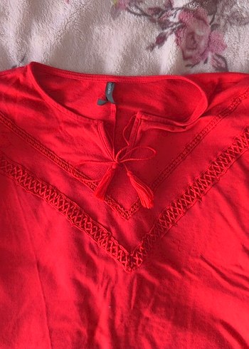 Kırmızı V Yaka Kısa Kollu Bayan Bluz - Görsel 2